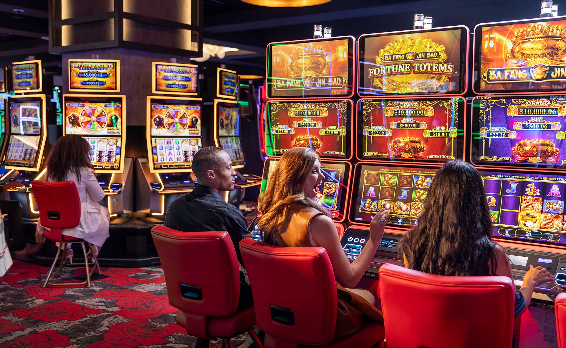 PG网赌豪华赌场大厅展示